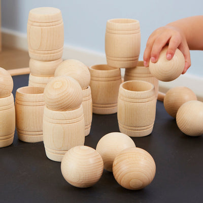hand shown with multiple sets