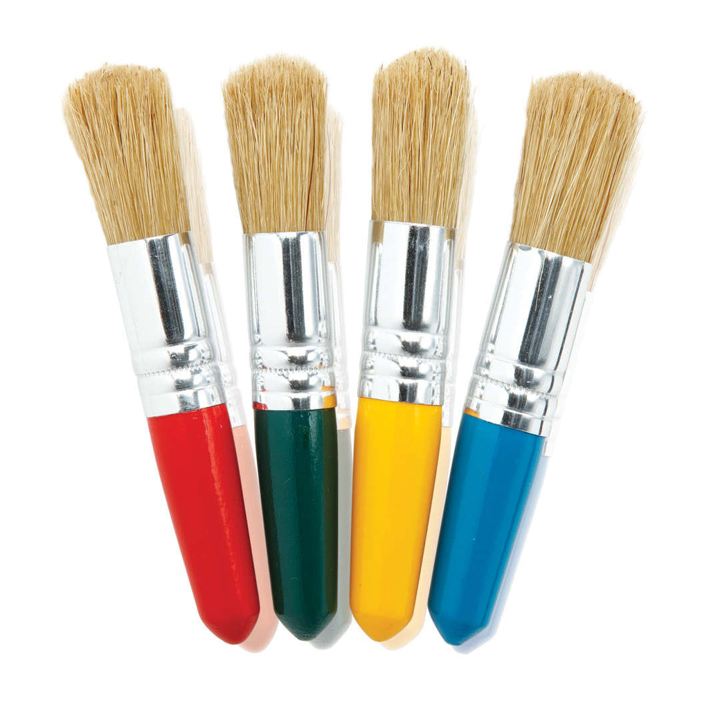4 short paint brushes
